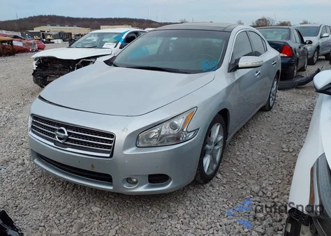 2011 Nissan Maxima z USA, uszkodzony, nr VIN 1N4AA5AP4BC603993